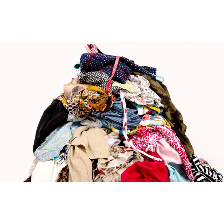 Menšia fotka pre článok ZBER TEXTILU A OBLEČENIA/TEXTIL ÉS RUHÁZAT GYŰJTÉSE